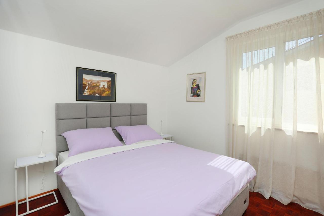 Greenhouse Family Apartments Rabac Ngoại thất bức ảnh